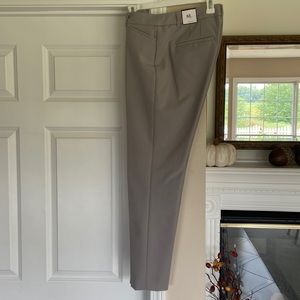 NWT WHBM Light gray slim ankle pants. Size 8 Long.